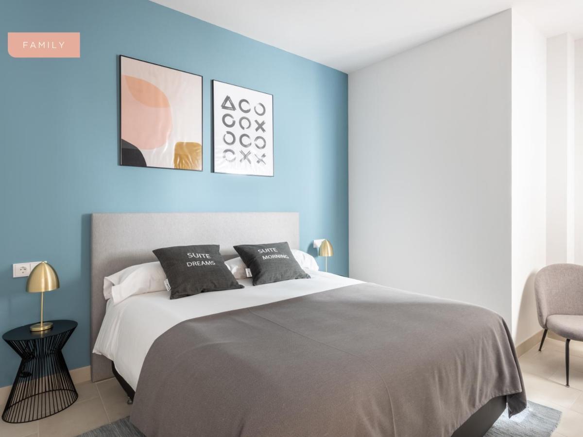 Limehome Sevilla Calle Torcuato Luca De Tena - Digital Access ภายนอก รูปภาพ