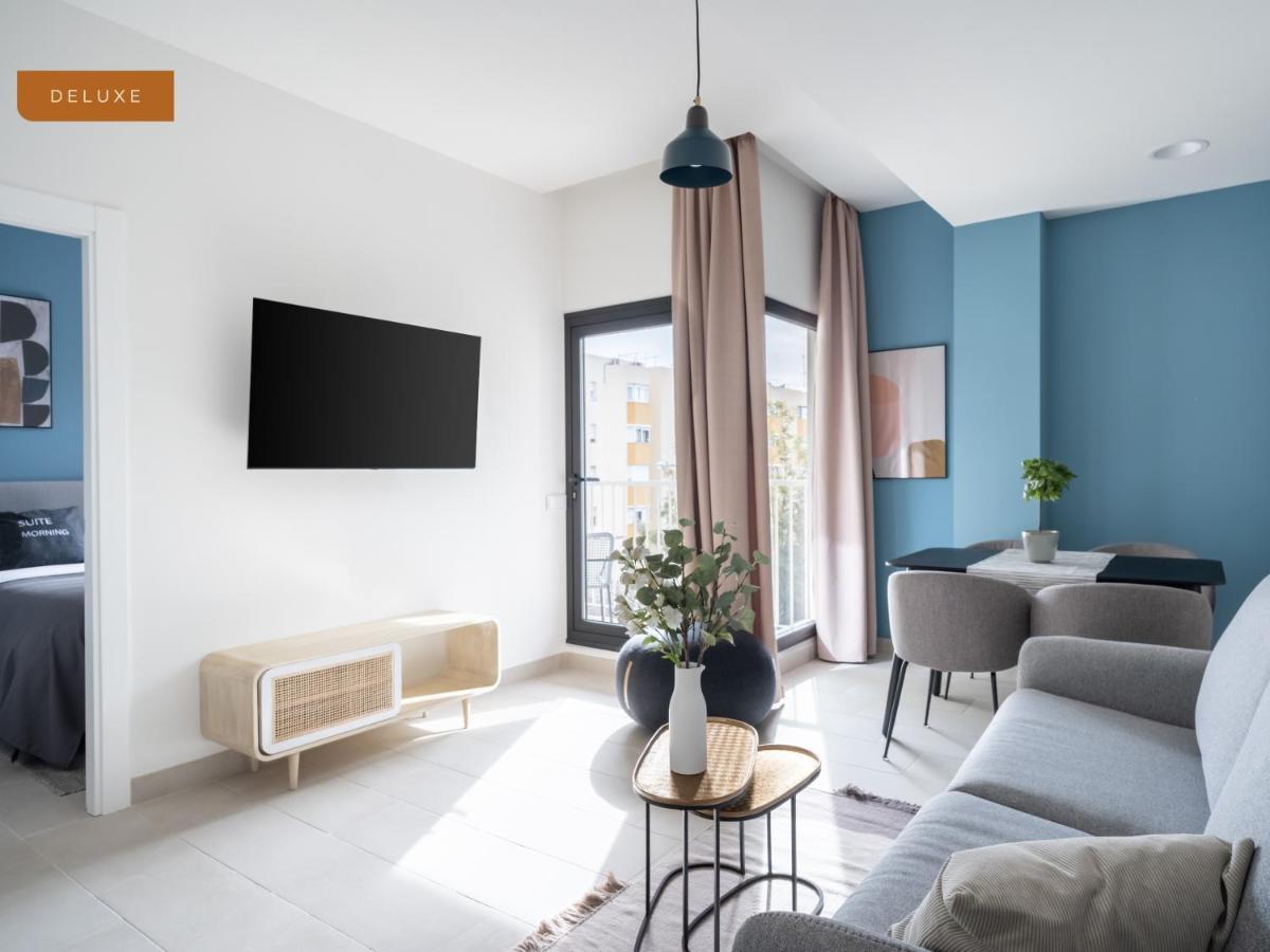 Limehome Sevilla Calle Torcuato Luca De Tena - Digital Access ภายนอก รูปภาพ